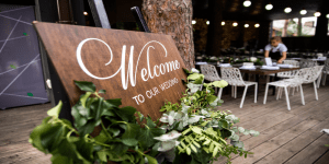 Read more about the article The Tapestry of Your Wedding Reception