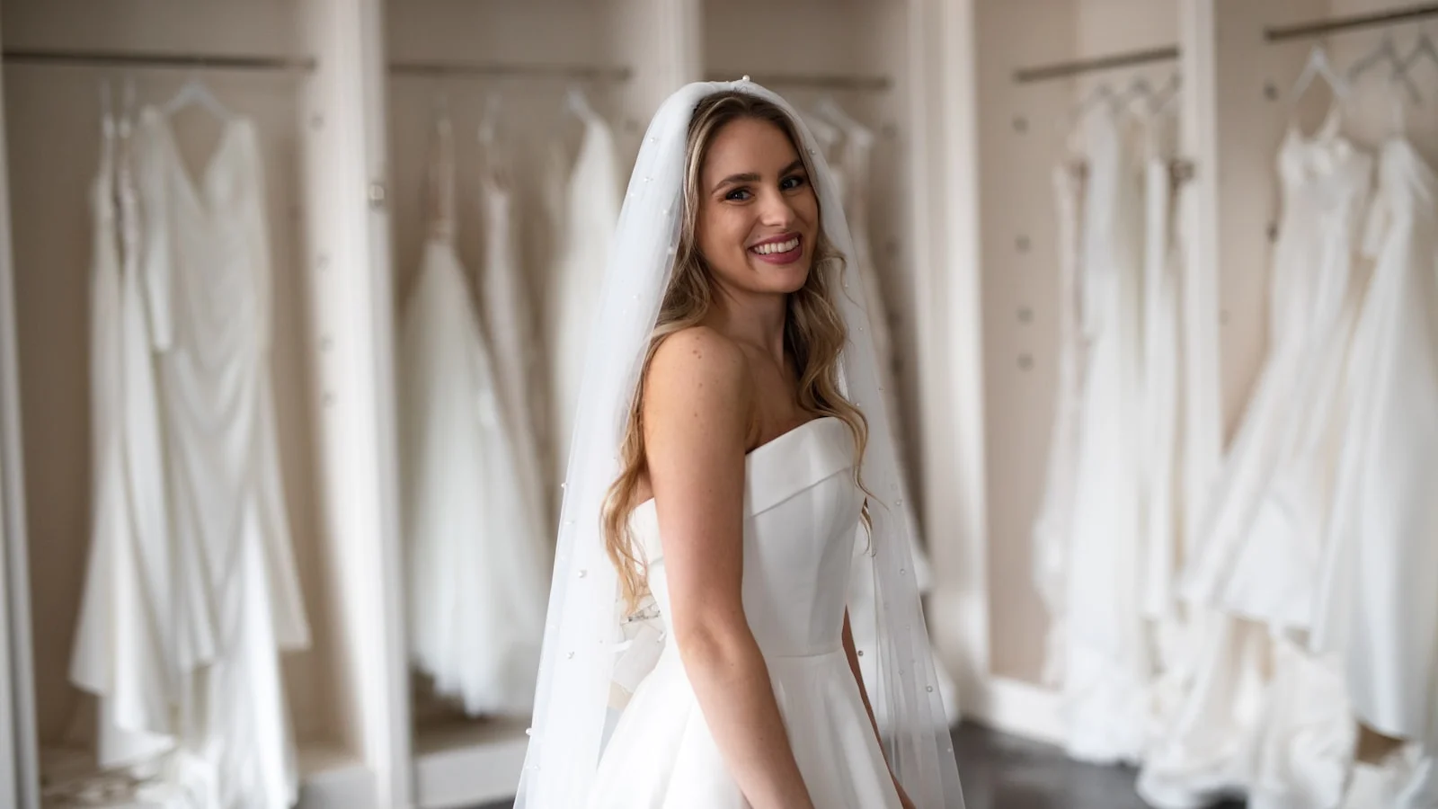 You are currently viewing How to Compare Wedding Dress Cleaning Services in the UK